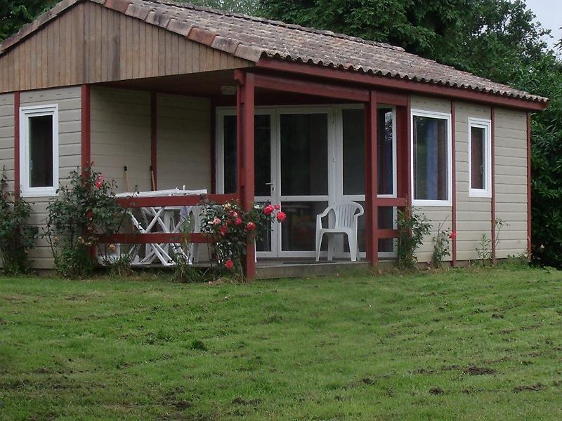 Camping Huttopia Baie Du Mont St Michel