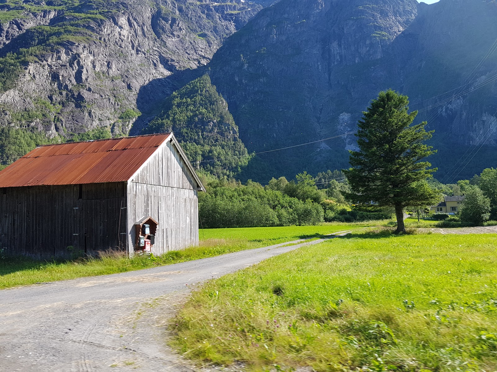 Trollveggen Camping