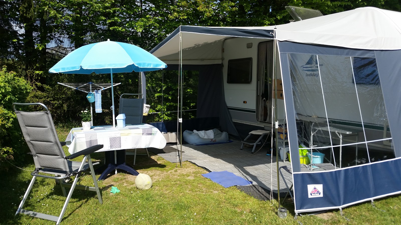 Camping Pont De Bergueme