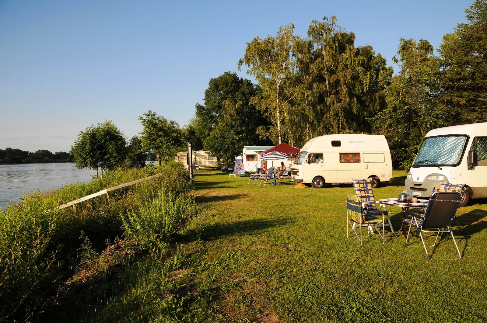 Camping Land An Der Elbe Bei Hamburg