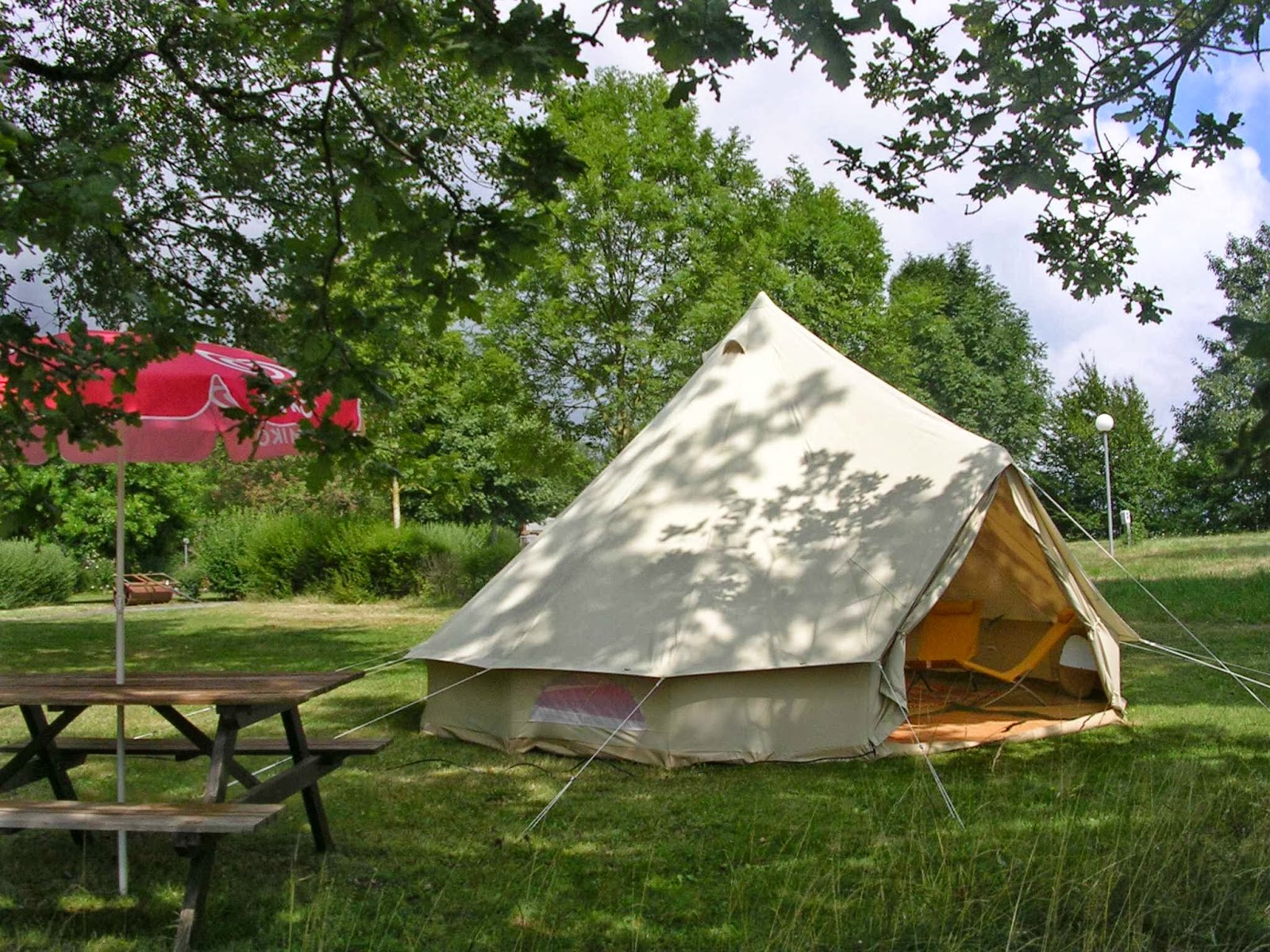 Camping Etang Du Camp