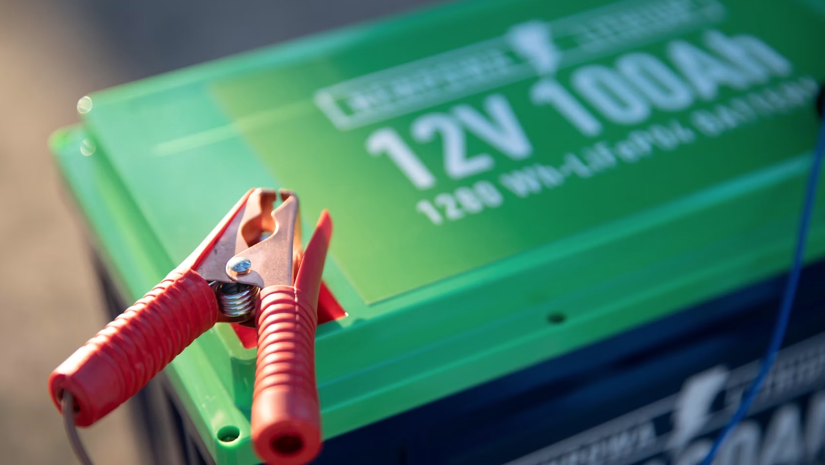 Wohnmobil-Batterie: Ladezustand im Herbst