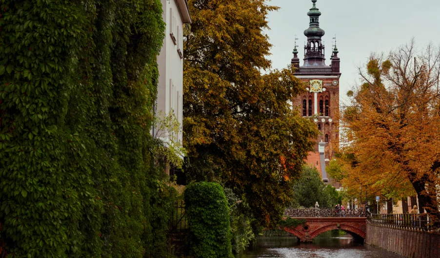 Wohnmobil-Urlaub in Polen: Herbst in den Bergen